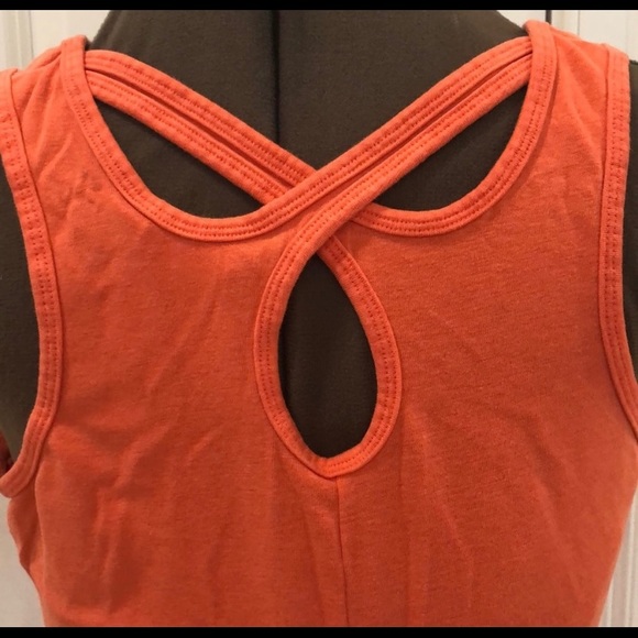 EUC The North Face Tank with cute back pattern - Picture 4 of 5